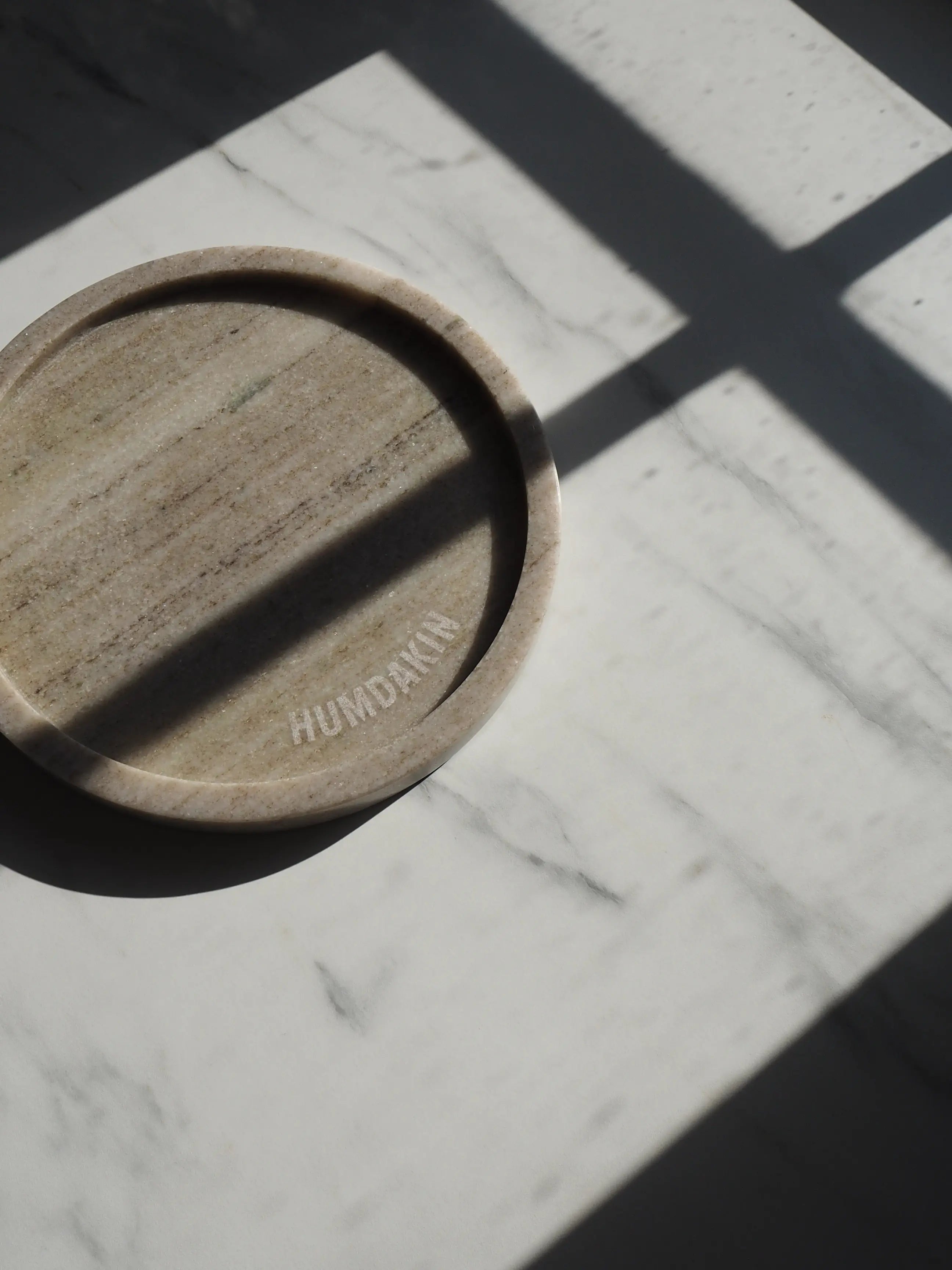 HUMDAKIN Marmorfad - Rundt Marble 119 Brown